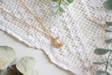 Load image into Gallery viewer, Starry Moon Necklace
