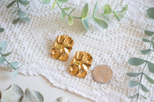 Load image into Gallery viewer, Gold Ruffle Studs