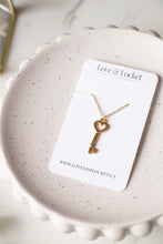 Load image into Gallery viewer, Key To My Heart Necklace