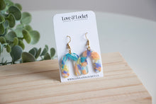 Load image into Gallery viewer, Watercolour Resin Arch Earrings