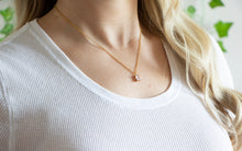 Load image into Gallery viewer, Rectangle Crystal Necklace