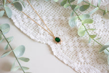 Load image into Gallery viewer, Emerald Crystal Charm Necklace