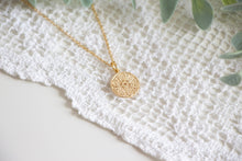 Load image into Gallery viewer, Gold Flower Coin Necklace