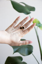 Load image into Gallery viewer, Black Flower Ring (size 7)
