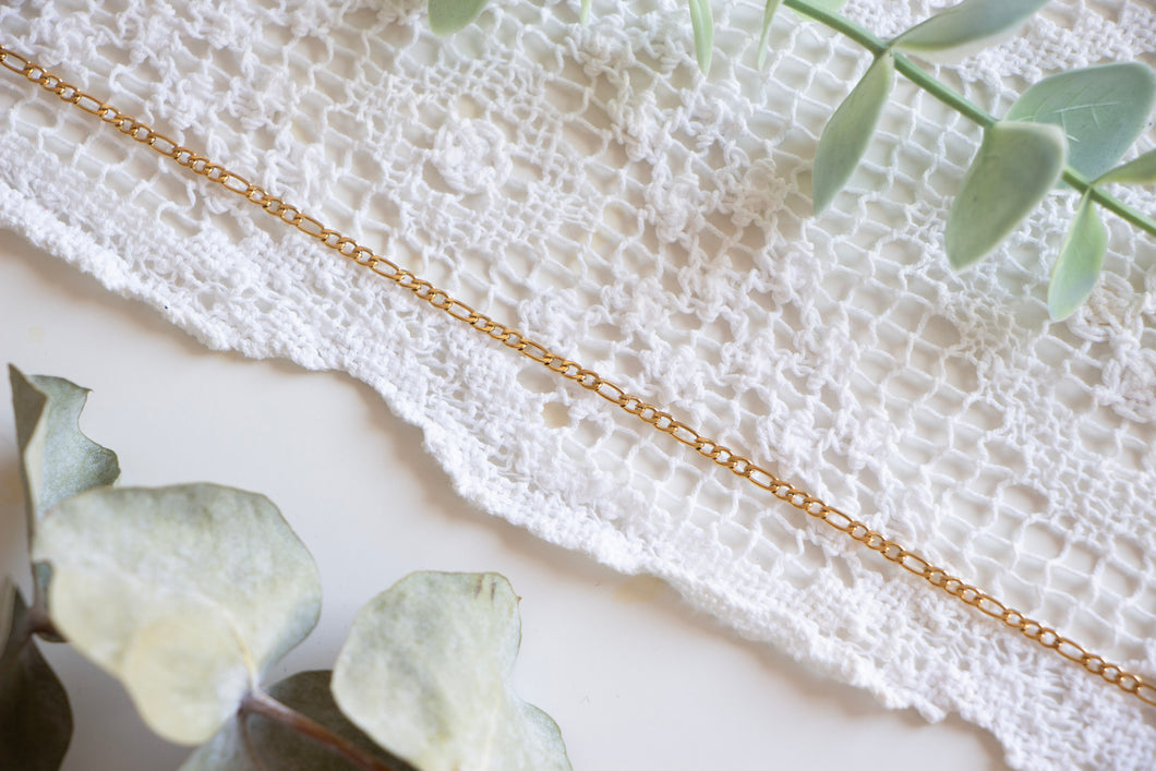 Dainty Gold Figaro Chain Necklace