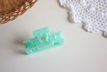 Load image into Gallery viewer, Mint Green Rectangle Claw Clip (medium sized)
