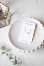 Load image into Gallery viewer, Minimal Pearl Necklace
