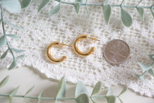 Load image into Gallery viewer, Gold Everyday Hoops
