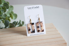 Load image into Gallery viewer, Tortoise Shell Rectangle Earrings
