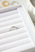 Load image into Gallery viewer, Gold/Silver Heart Outline Ring
