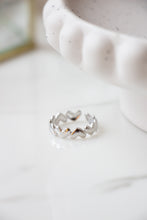 Load image into Gallery viewer, Gold/Silver Bubble Heart Ring
