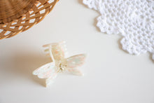 Load image into Gallery viewer, Light Green &amp; Pink Speckled Butterfly Claw Clip
