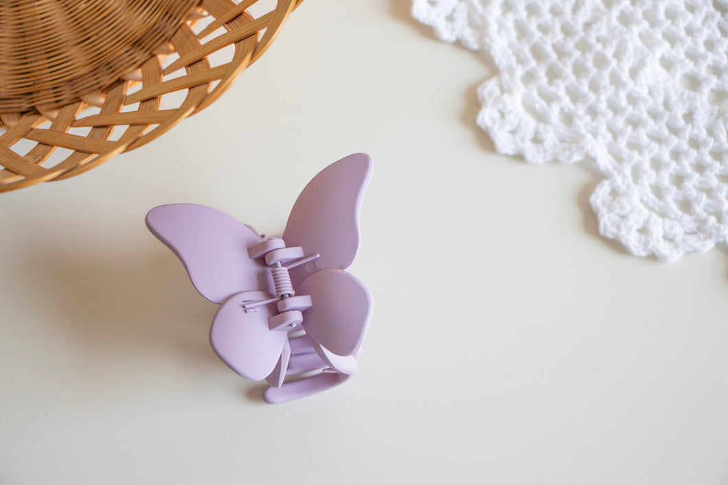 Lilac Matte Butterfly Claw Clip