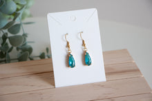 Load image into Gallery viewer, Ocean Blue Glass Crystal Earrings
