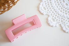 Load image into Gallery viewer, Bubblegum Pink Rectangle Claw Clip
