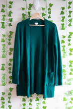 Load image into Gallery viewer, J.CREW Cardigan (S)
