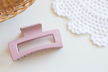 Load image into Gallery viewer, Baby Pink Rectangle Claw Clip
