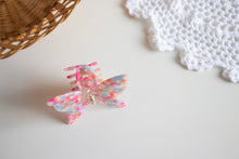 Load image into Gallery viewer, Pink Speckled Butterfly Claw Clip
