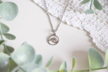 Load image into Gallery viewer, Wave Necklace
